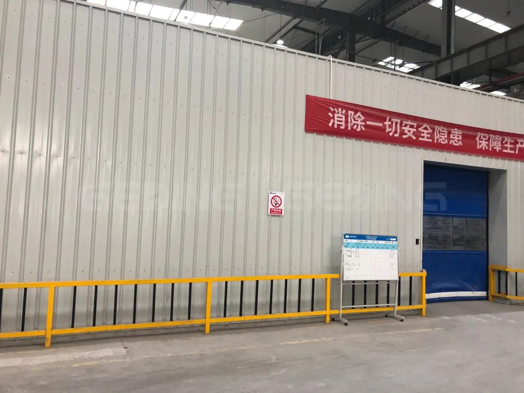 105847444.jpg 981bf6a026585c55aee92b95f1d96b2a.jpg